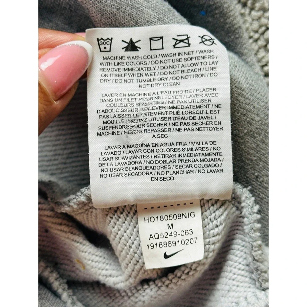 Nike hoodie gray